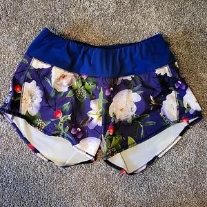 Oiselle Roga Shorts